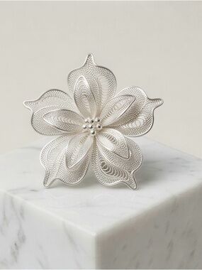 Handmade Indonesian Filigree Flower Brooch